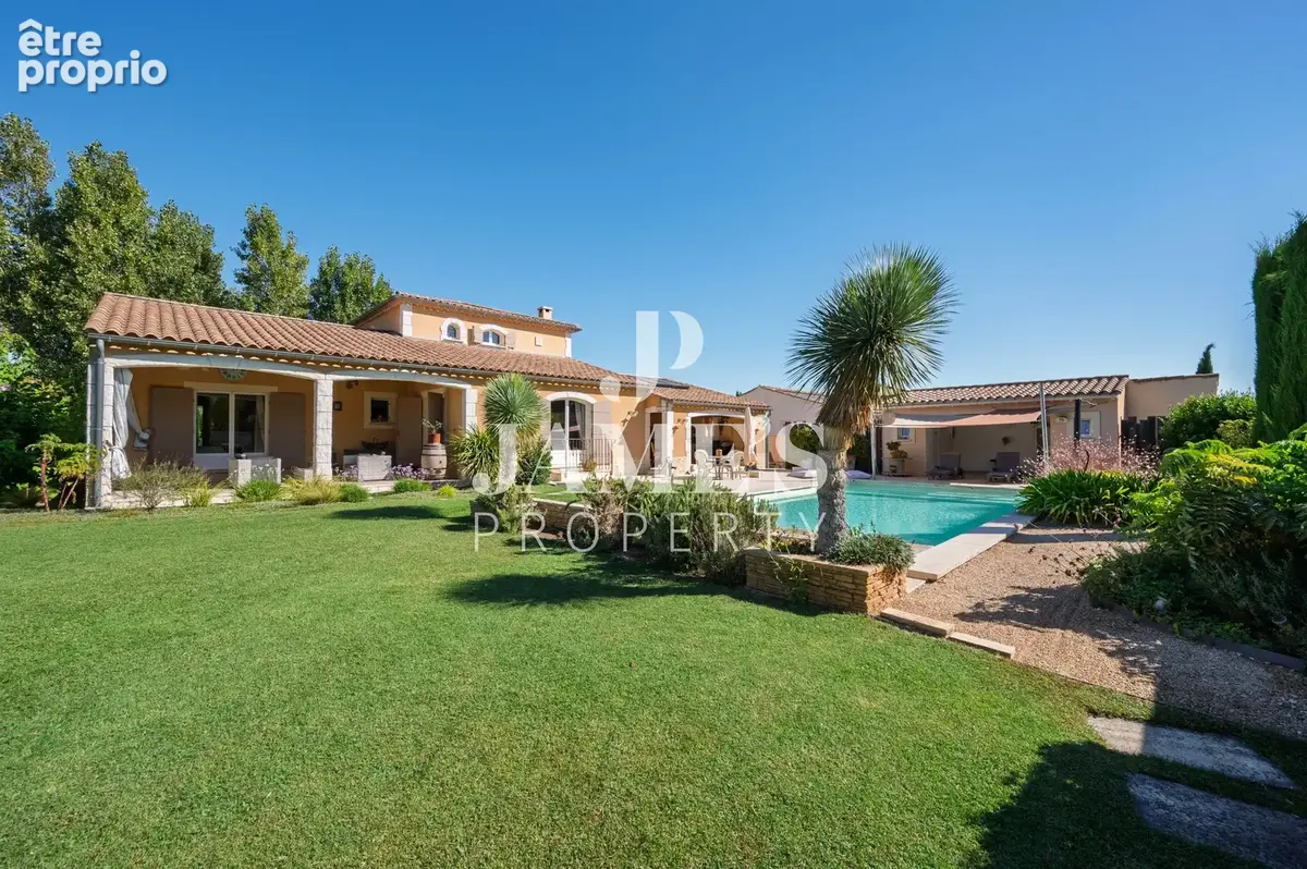 Photo Maison à Paradou au prix de 1 250 000€