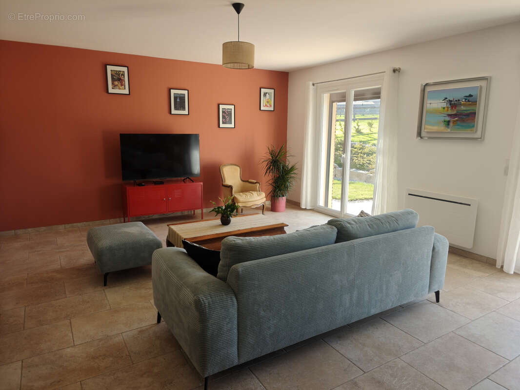 Maison à MONTREUIL-L'ARGILLE