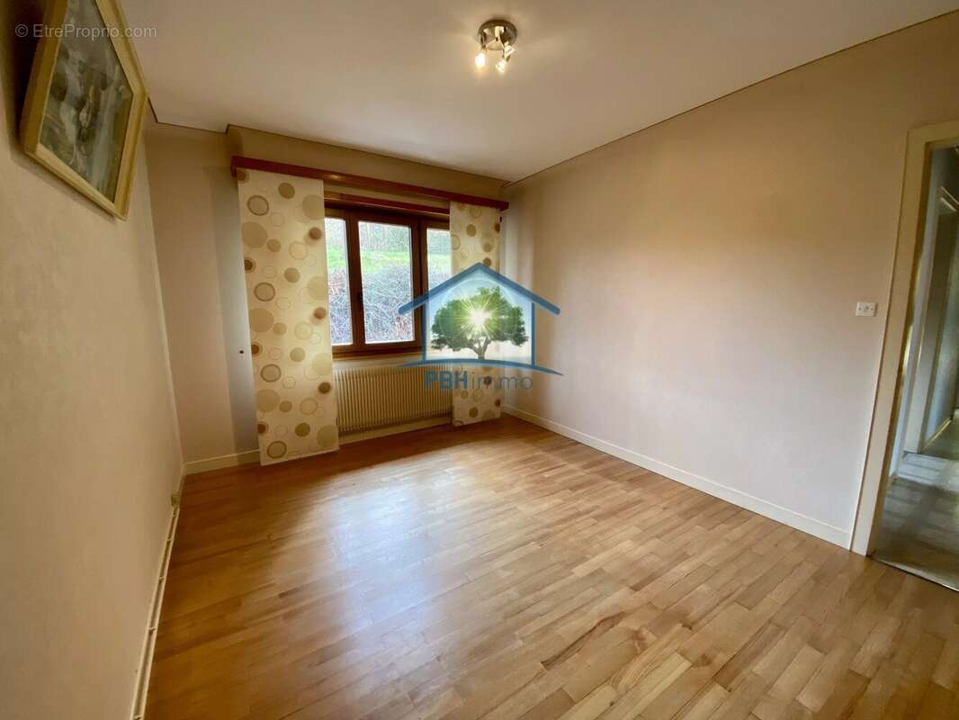 Maison à ROSTEIG
