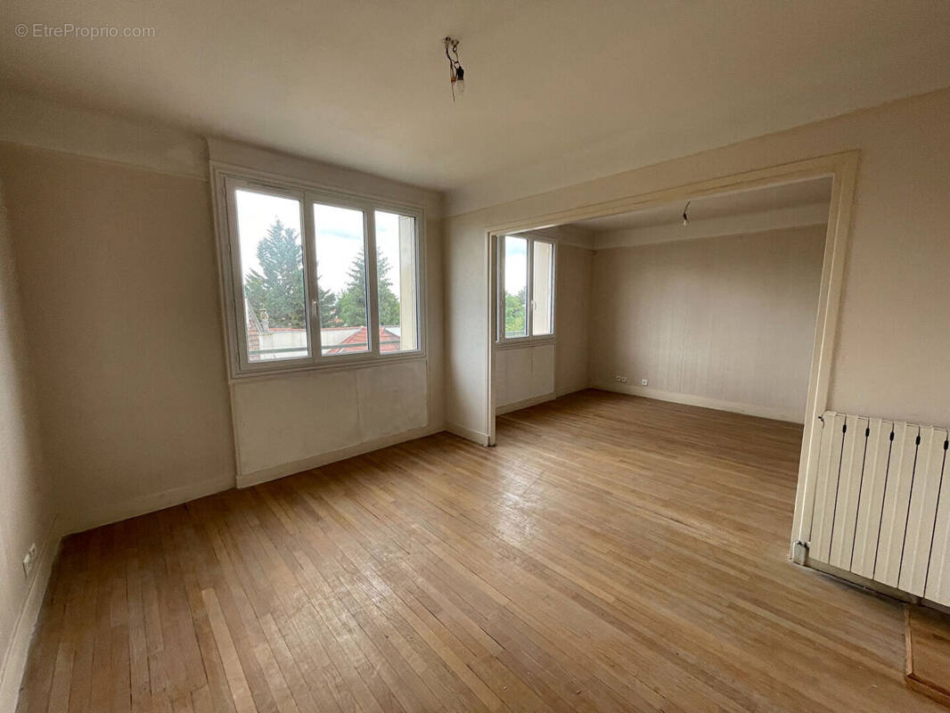 Appartement à LE RAINCY