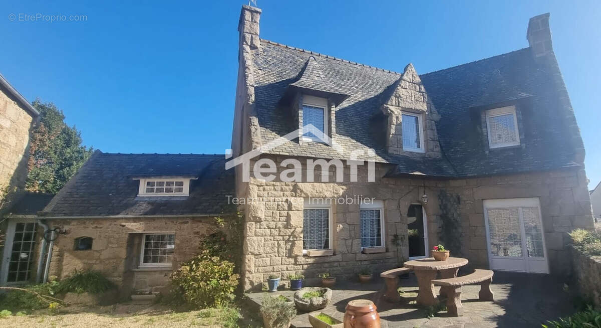 Maison à TRELEVERN