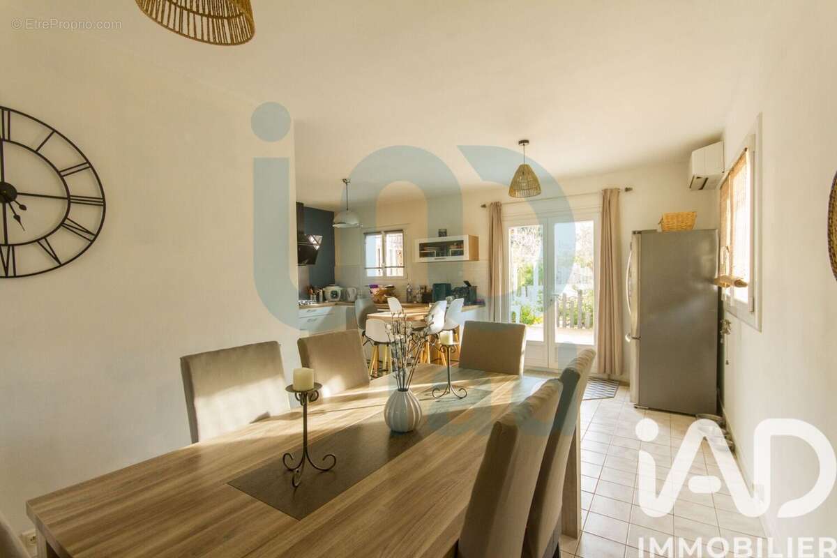 Photo 4 - Maison à ORNAISONS