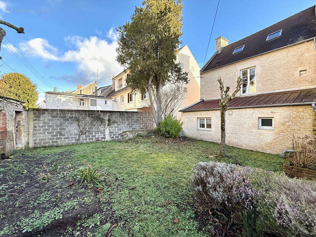Maison à CAEN