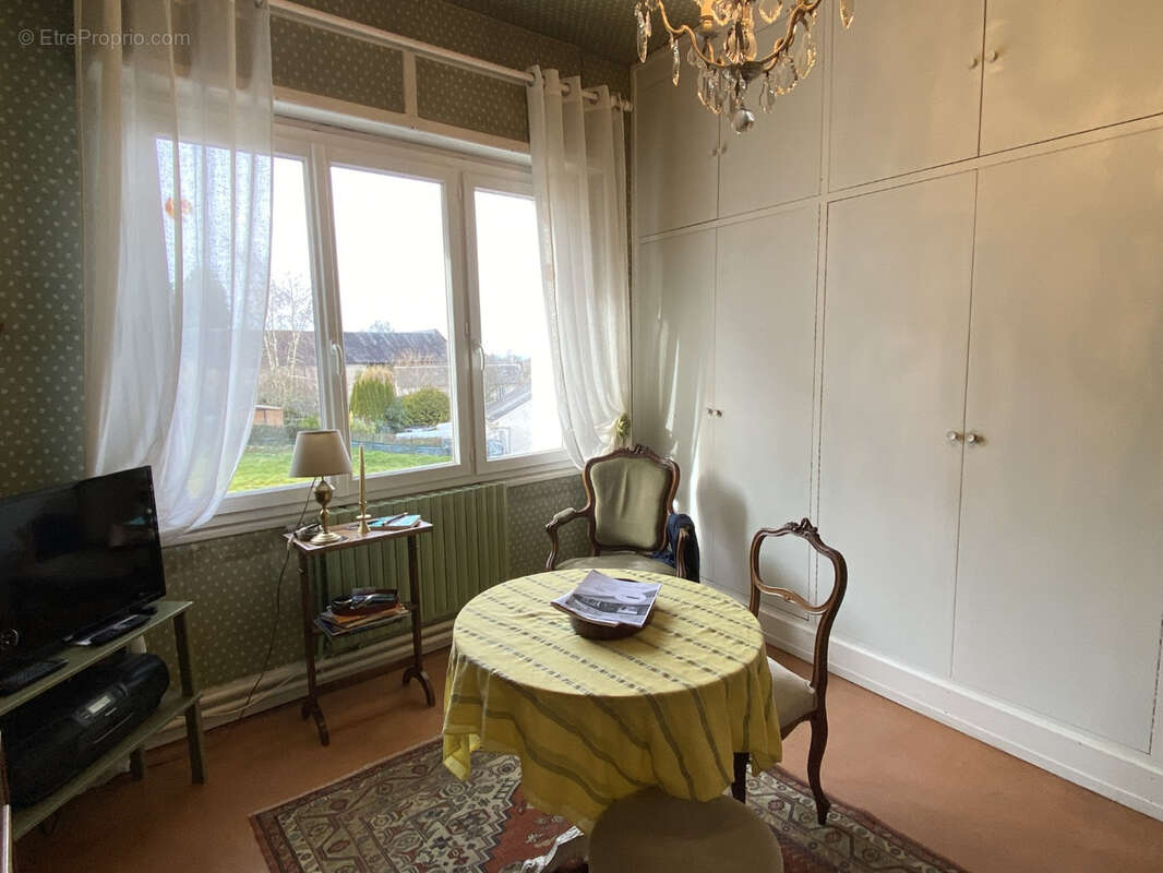 Autre à ARNAC-POMPADOUR