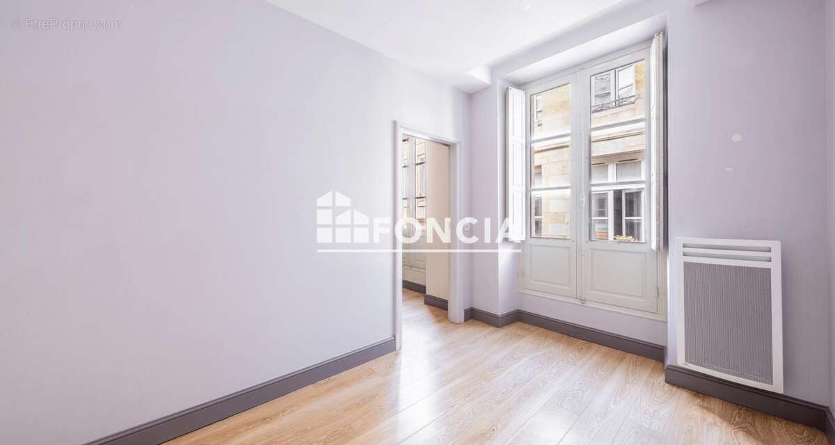 Appartement à BORDEAUX