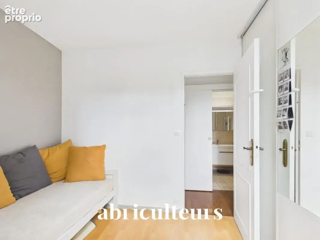 Appartement 4 pièces 76 m² avec loggia, parking et cave — Argenteuil - photo 15