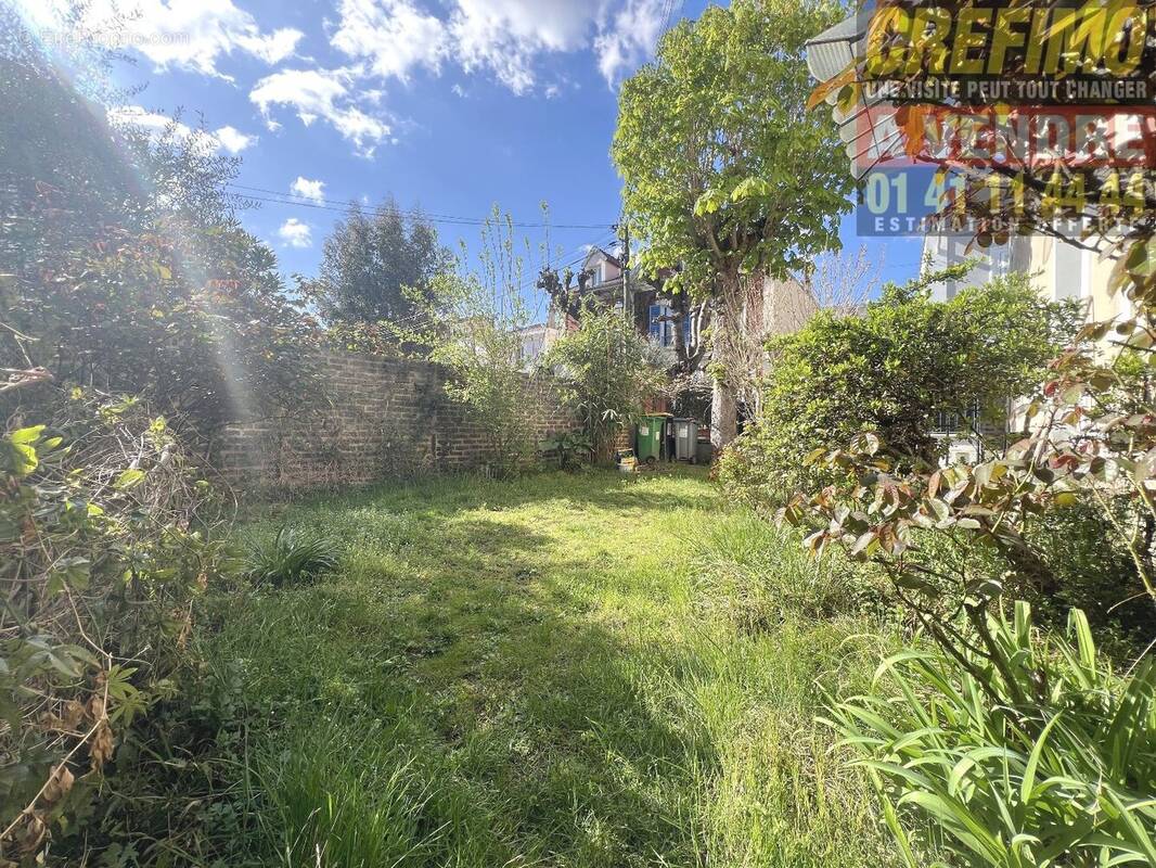 Maison à ASNIERES-SUR-SEINE