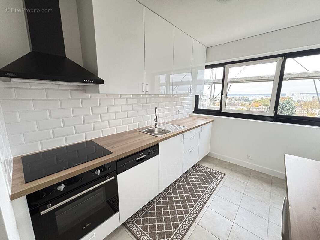 Appartement à PONTOISE