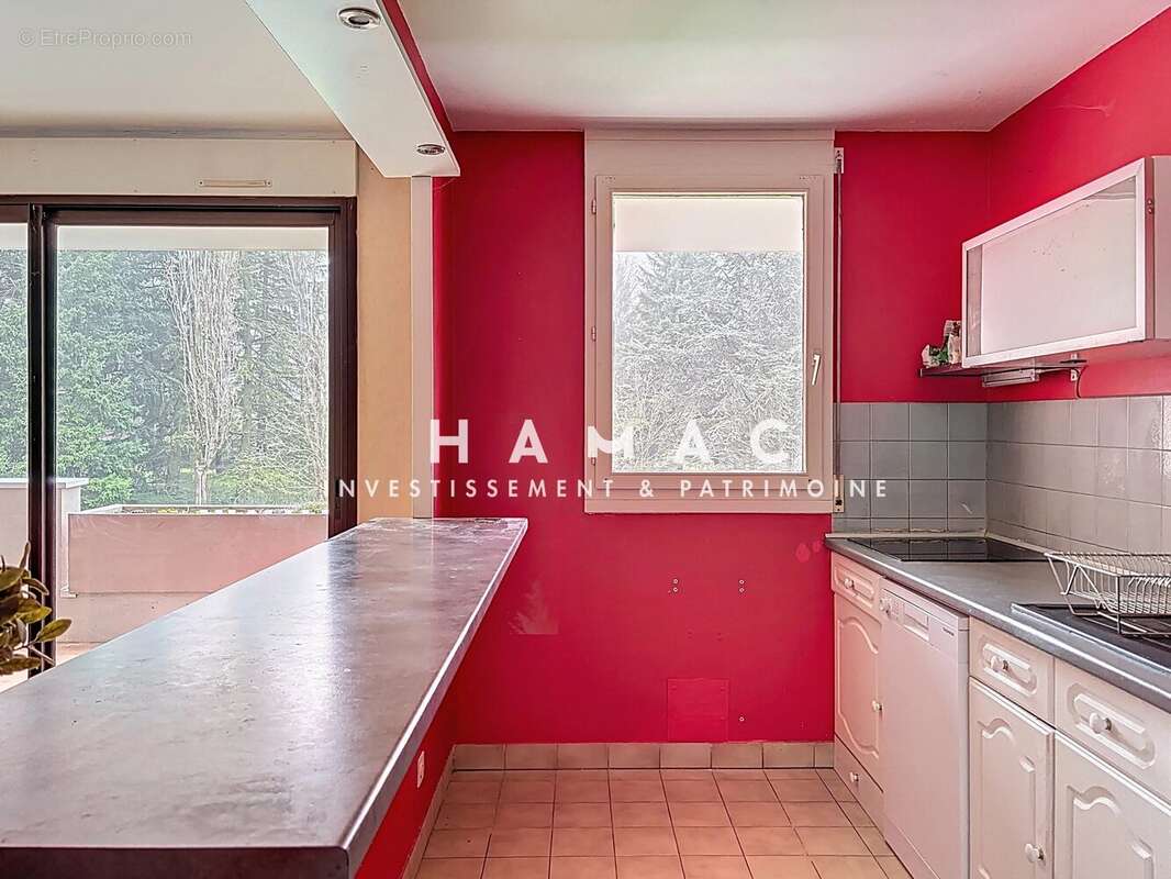 Appartement à SAINTE-FOY-LES-LYON