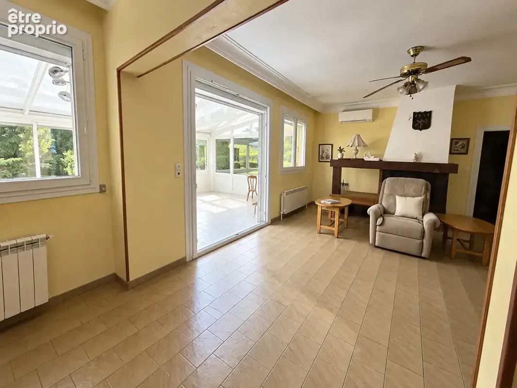 Exclusivité - Maison plain pied de 113m² avec terrain 550m² - Vénissieux Charreard - photo 4