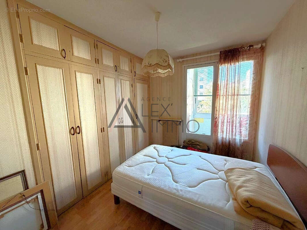 Appartement à MARSEILLE-13E