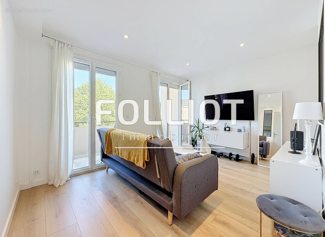 Appartement à HEROUVILLE-SAINT-CLAIR