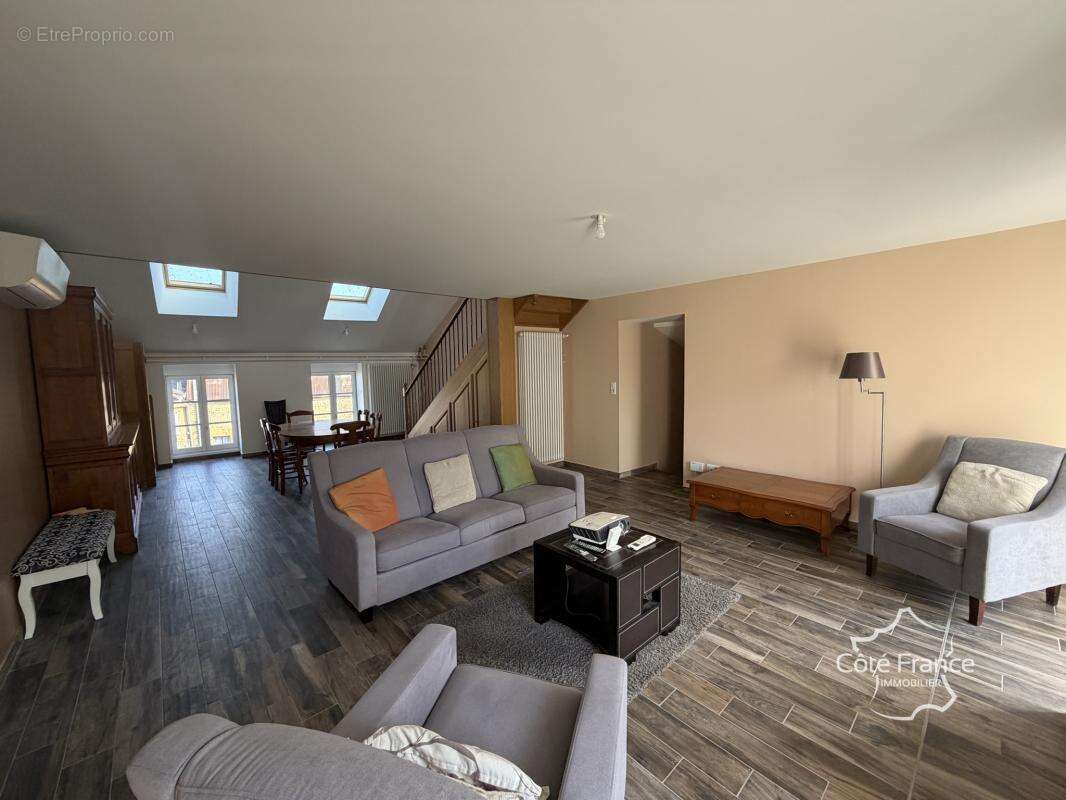 Maison à HAUDRECY