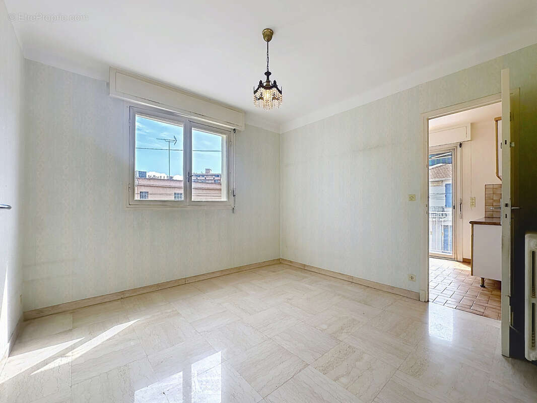 Appartement 3P à vendre à Juan-les-Pins (06160) - photo 16