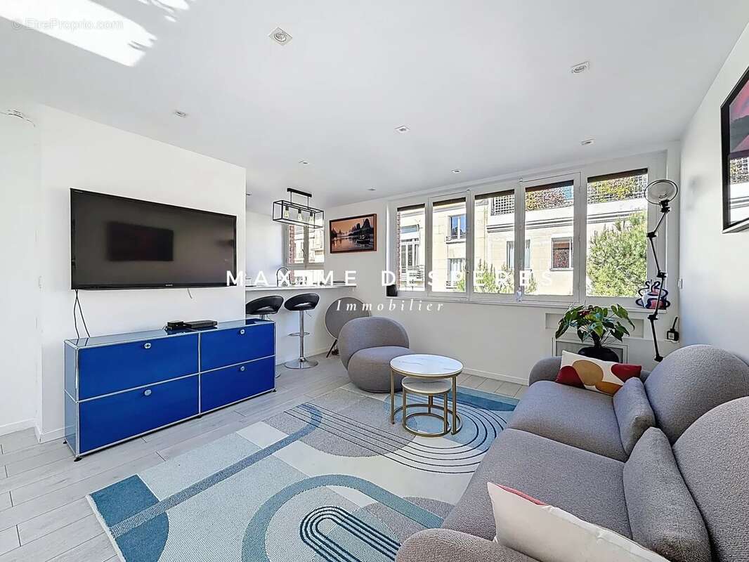 Appartement à NEUILLY-SUR-SEINE