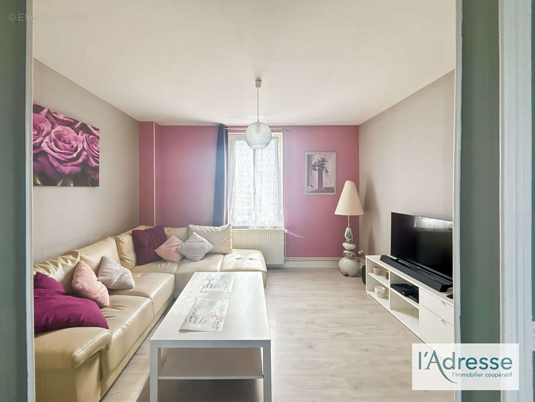 Maison à PERRIERS-SUR-ANDELLE