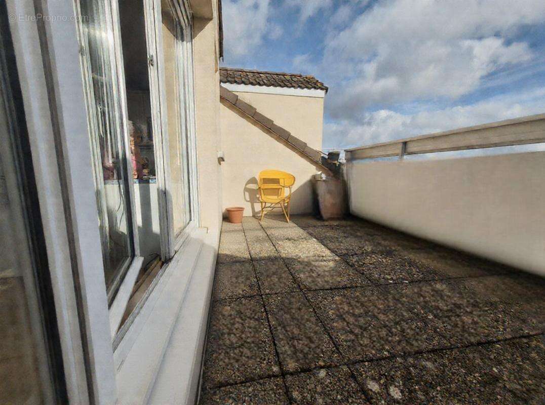 Appartement à VILLABE