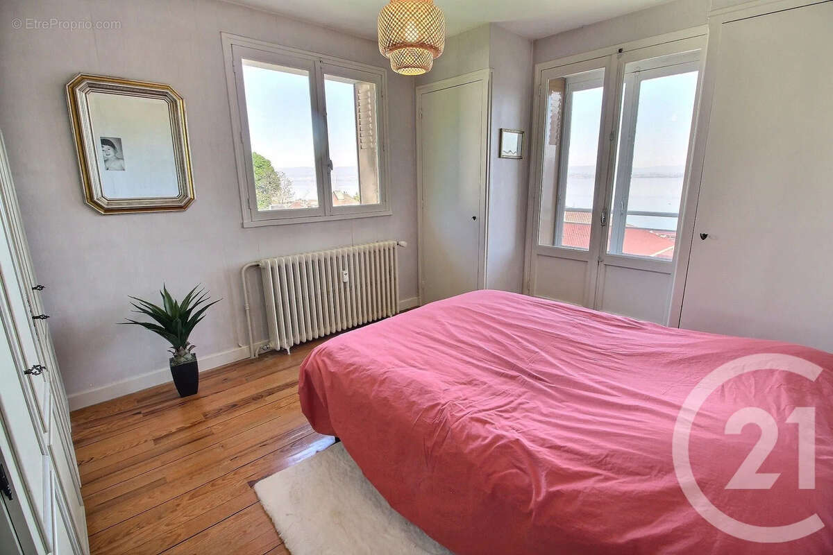 Appartement à EVIAN-LES-BAINS