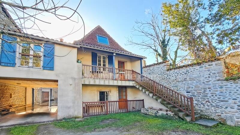 Appartement à SAUVETERRE-DE-BEARN