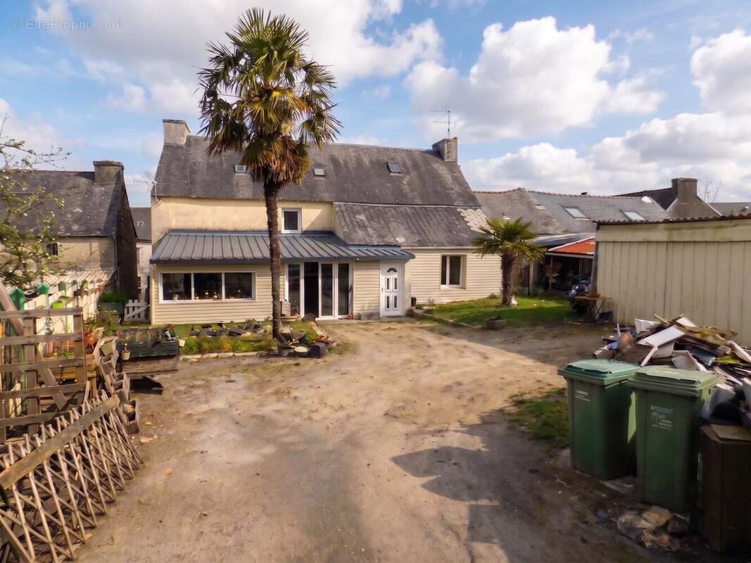 Maison à COLLOREC