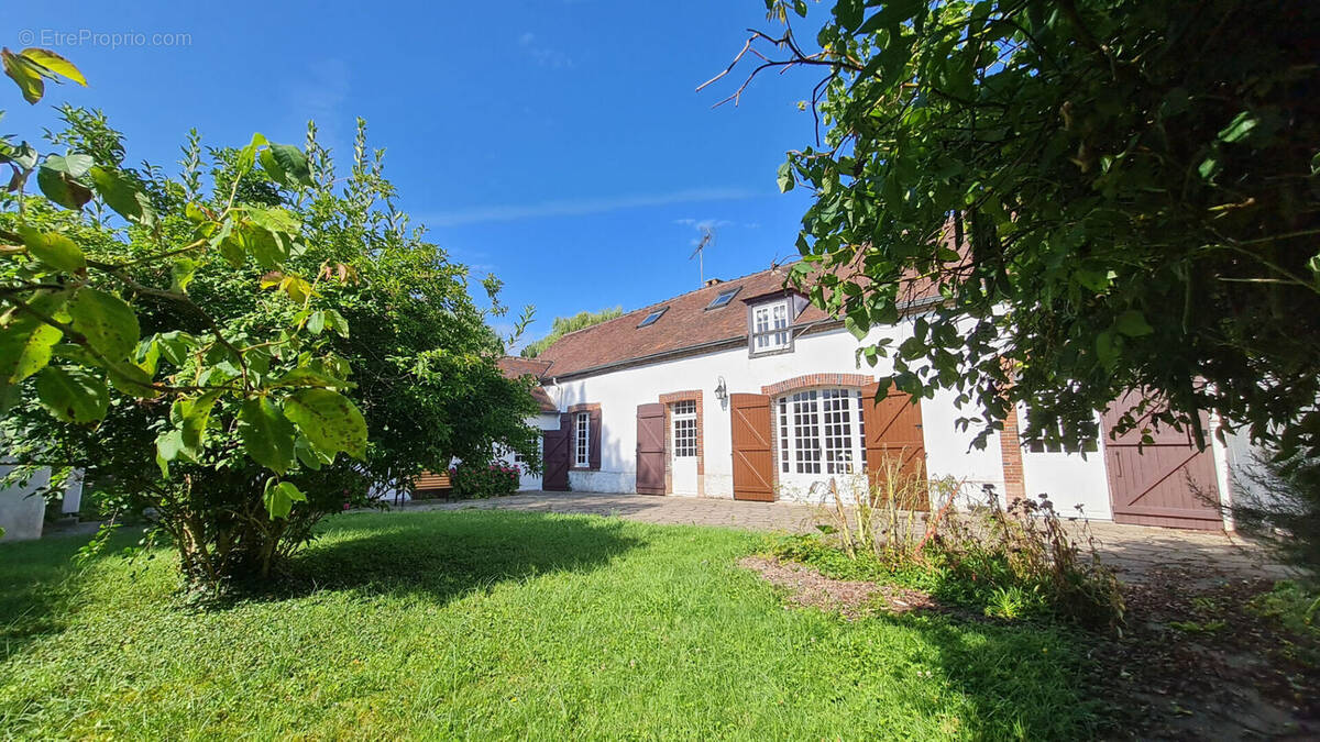 Maison à NOGENT-LE-ROI