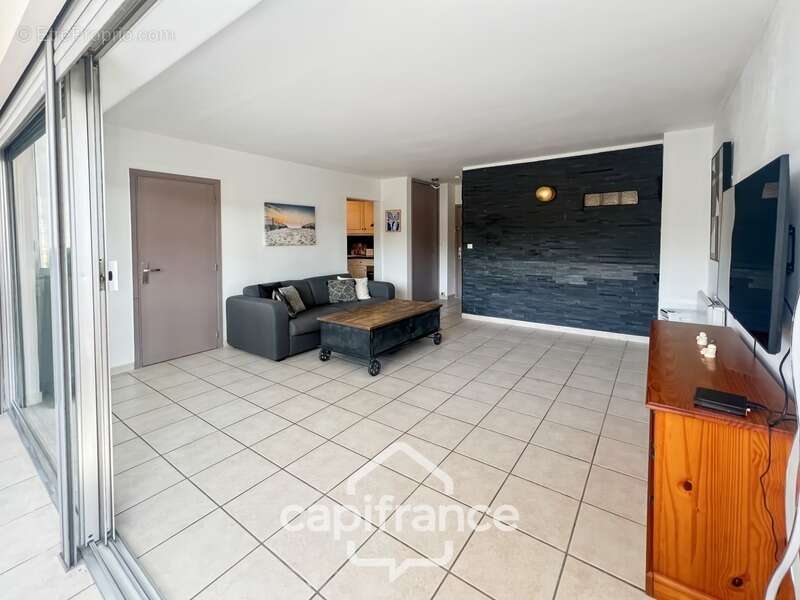 Appartement à HYERES