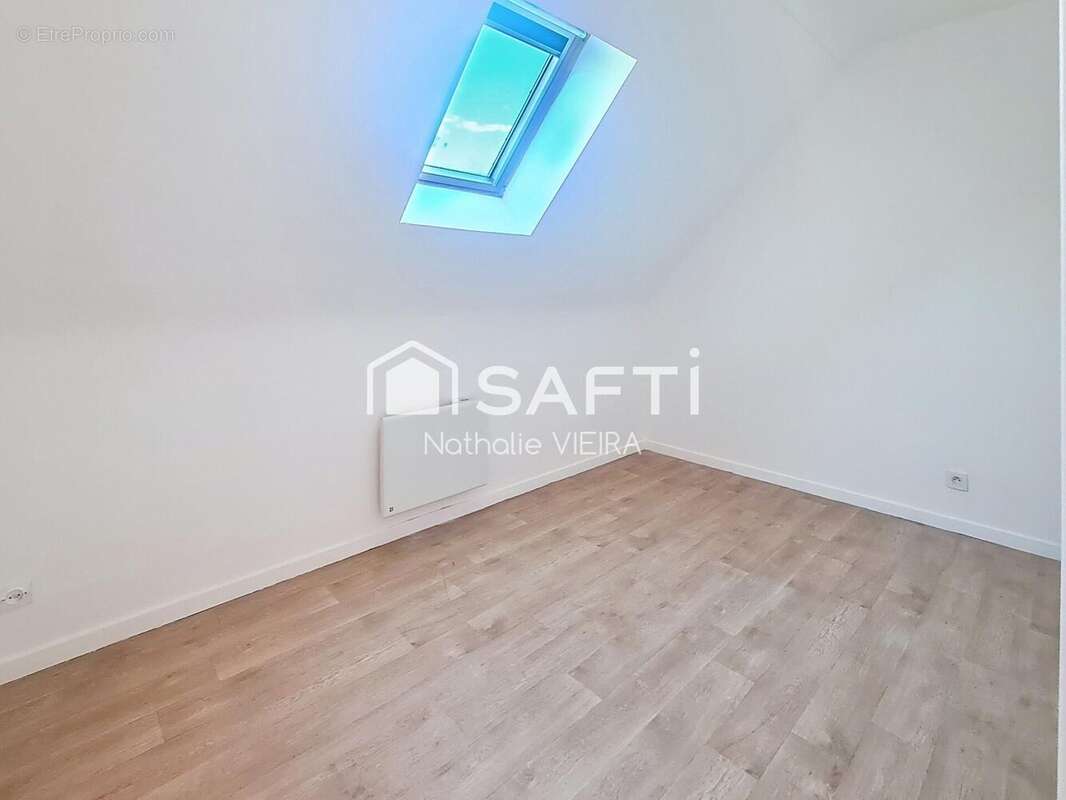 Maison 93 m² à Elincourt-Sainte-Marguerite  - photo 9