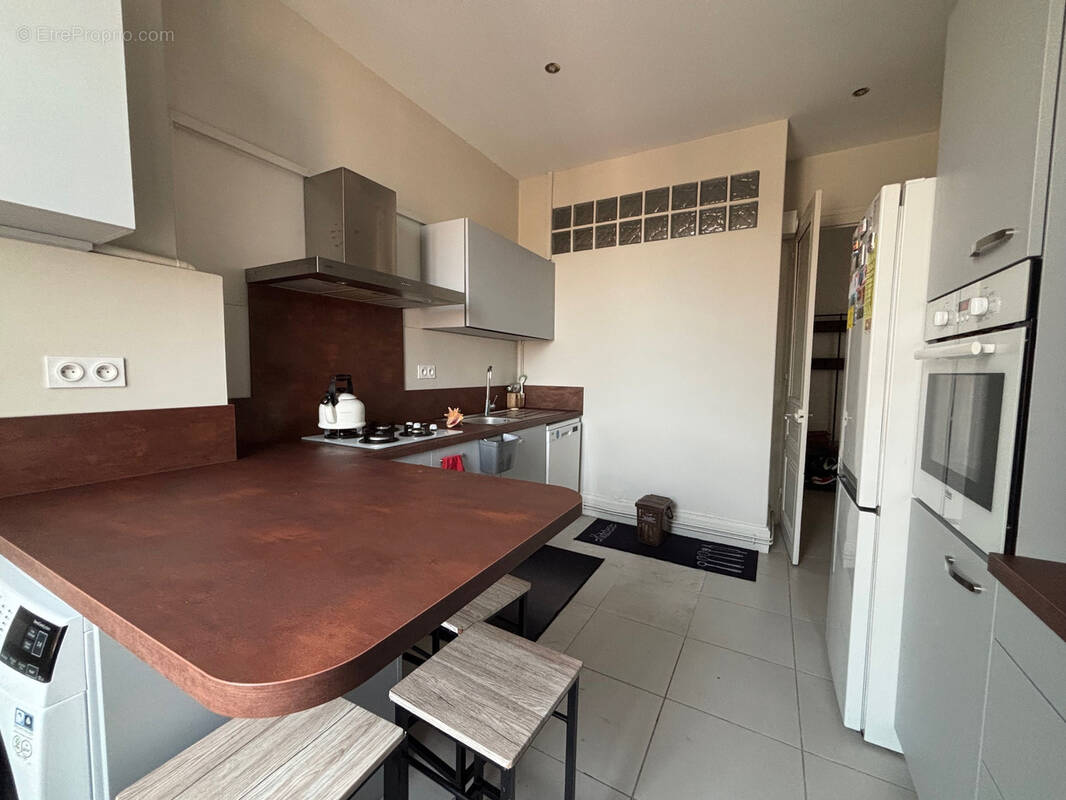 Appartement à SAINT-ETIENNE