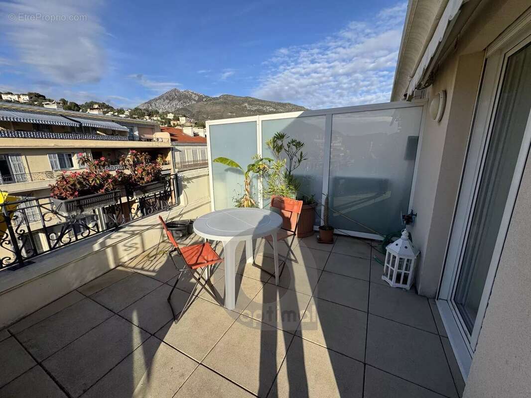 Appartement à MENTON