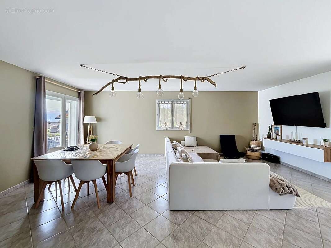 Maison à EVIAN-LES-BAINS