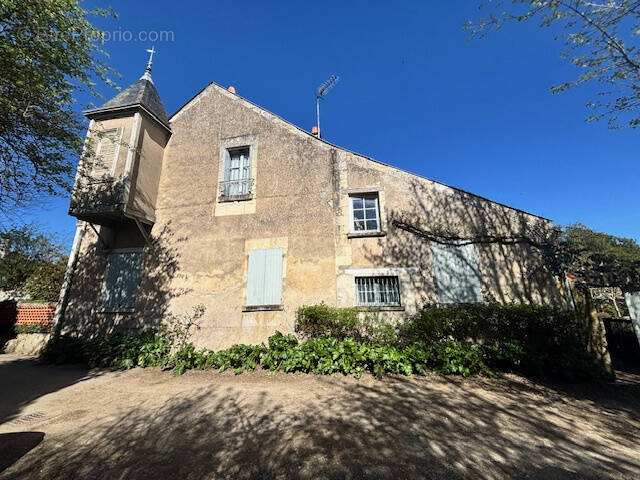 Maison à CHINON