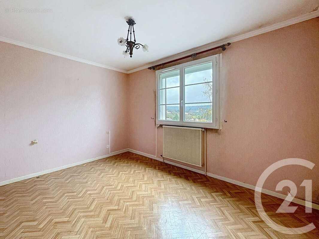 Maison à SAINT-MARTIN-D'ABLOIS