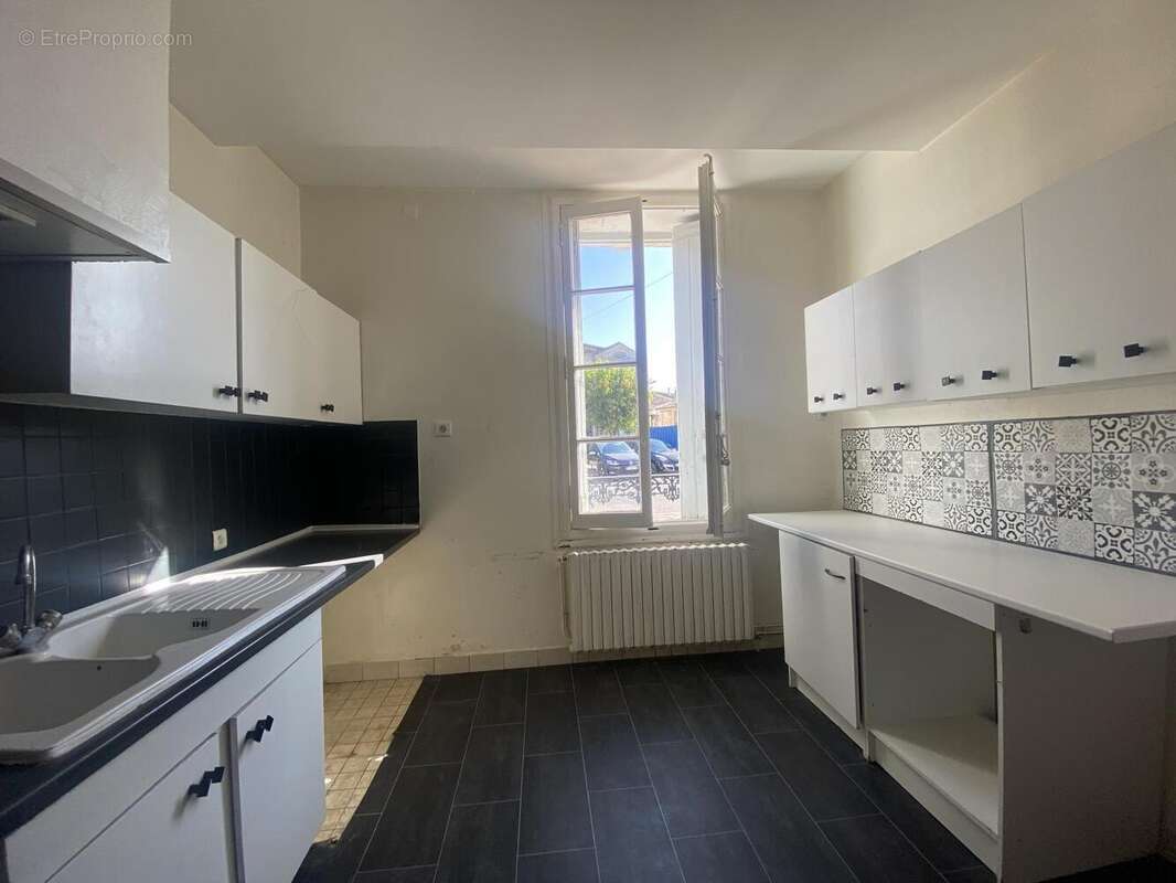 Maison à LUNEL-VIEL