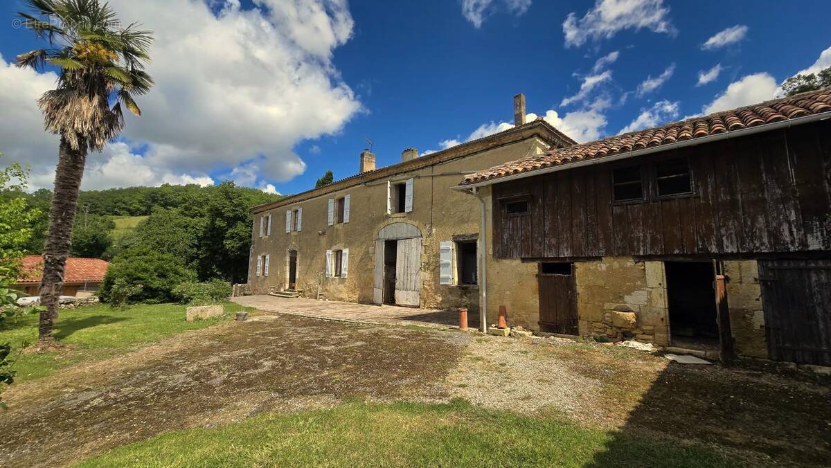 Maison à ANTRAS