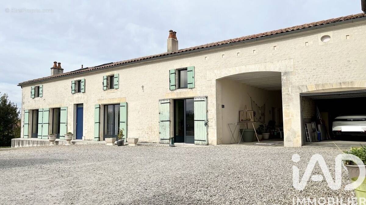 Photo 1 - Maison à SAINT-FORT-SUR-LE-NE