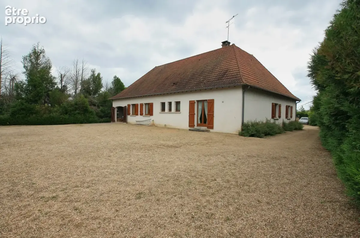 Maison traditionnelle , 5 chambres, sur 5000 m² de terrain - photo 4
