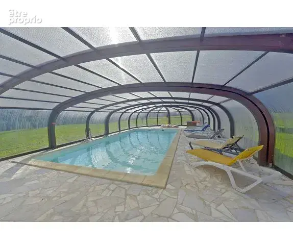 Maison 380 m² à Grezac  - photo 6