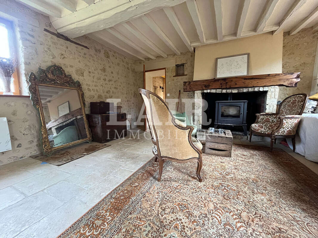 Maison à LE MELE-SUR-SARTHE