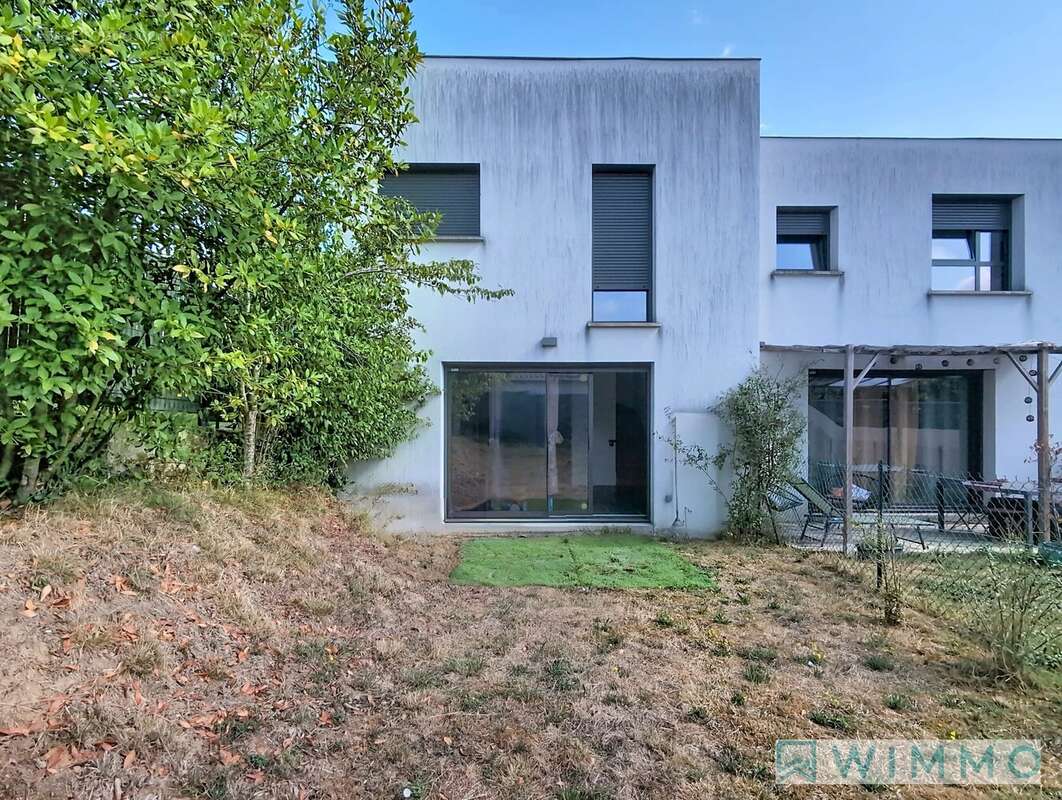 Maison T4 avec Jardin en plein coeur de Salleboeuf - photo 9