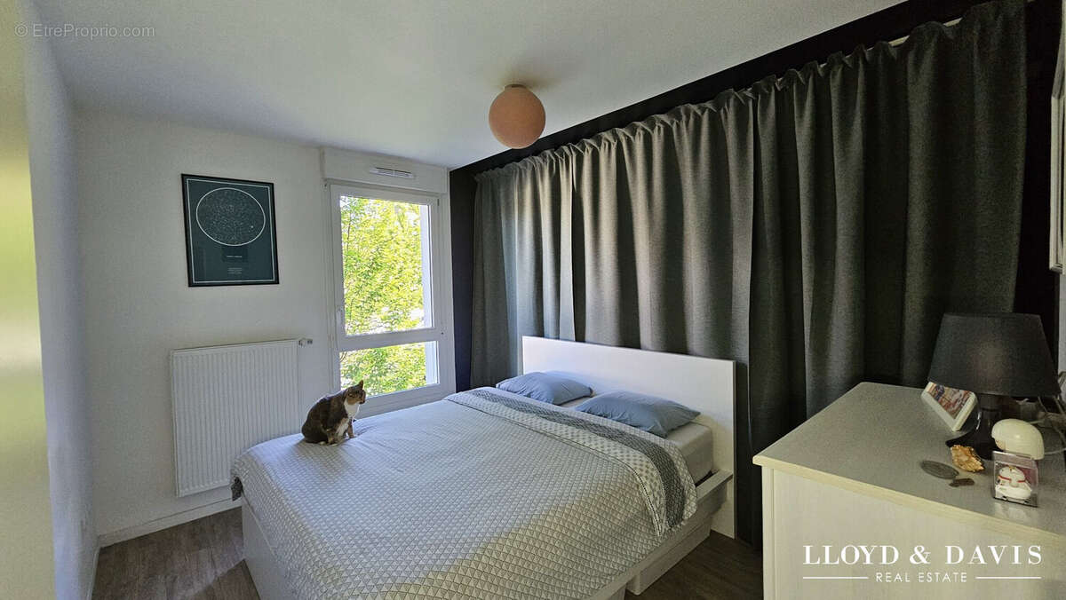 Appartement 73 m² à La Madeleine  - photo 3