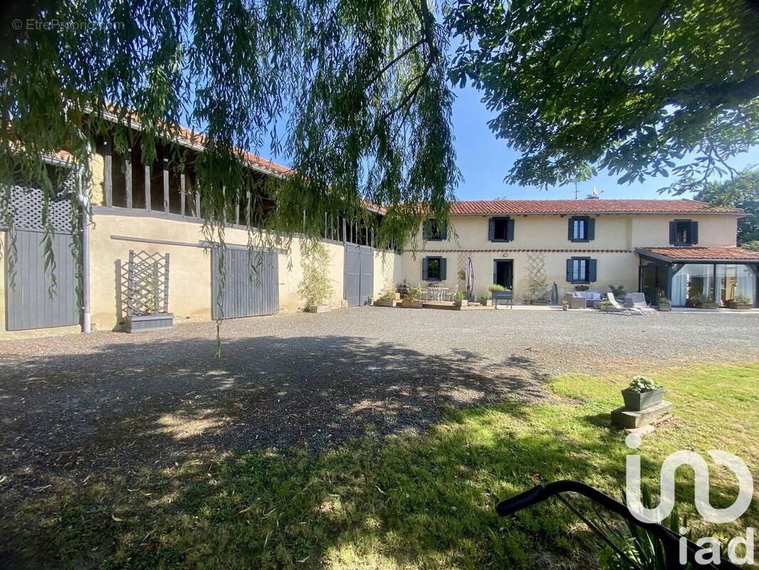 Photo 1 - Maison à ESTAMPES