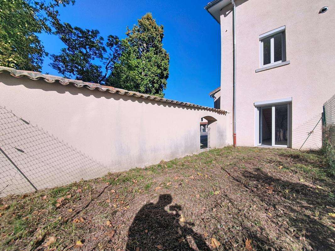 Appartement à VILLETTE-DE-VIENNE