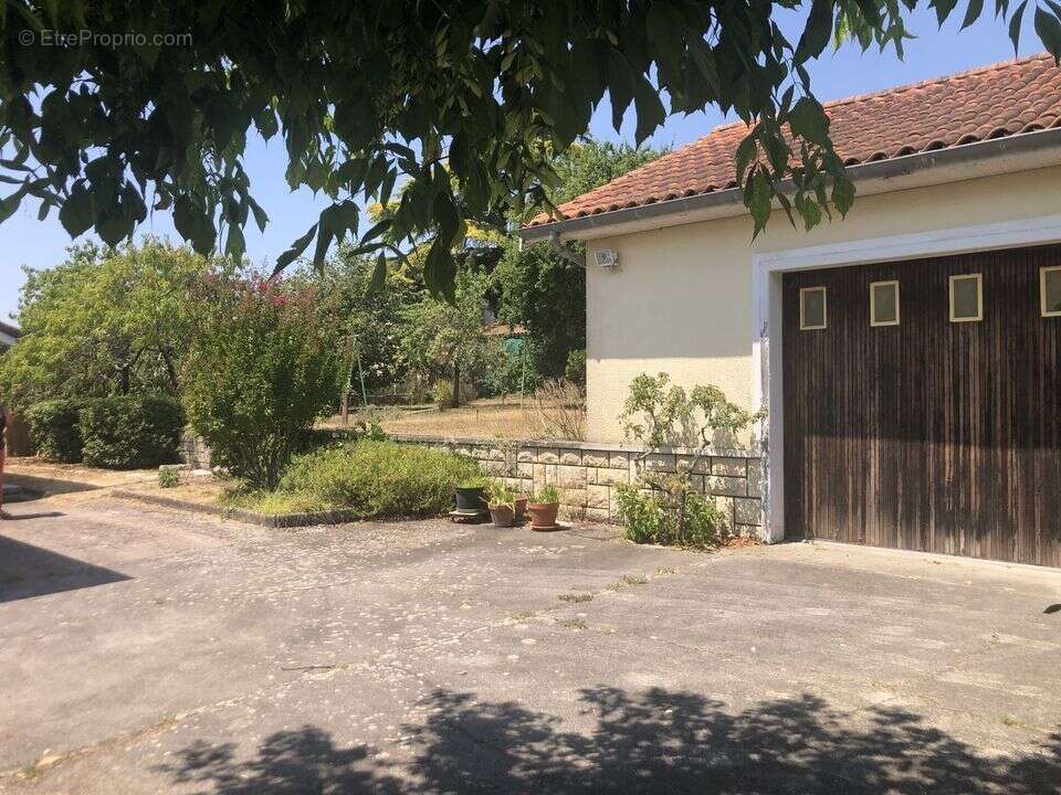 Maison plein-pied pauillac 3 chambres jardin garage - photo 11