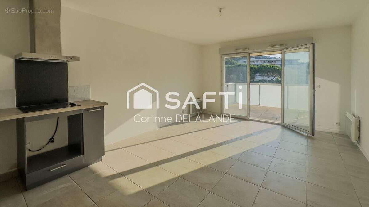 Appartement 62 m² à Cagnes-Sur-Mer  - photo 6