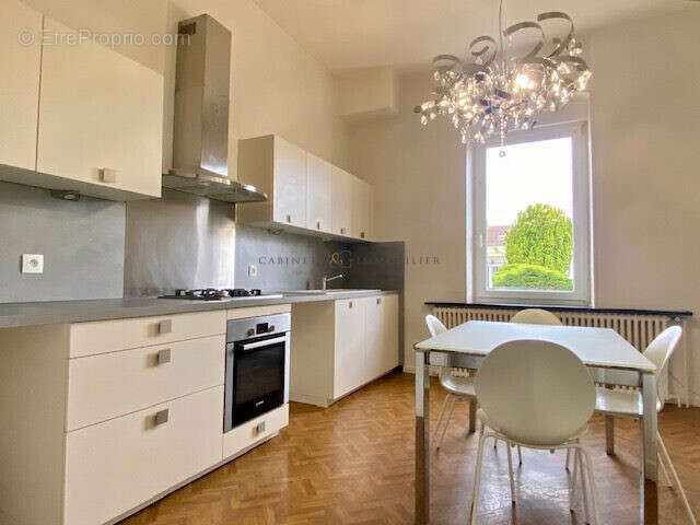 Appartement 158 m² à Metz  - photo 3