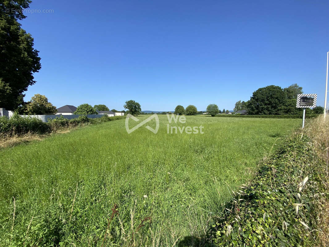 Terrain à ARROS-DE-NAY