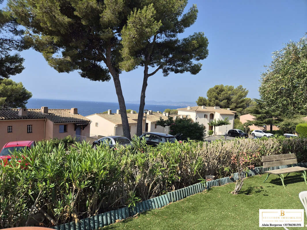 Maison 61 m² à Saint-Raphael  - photo 8