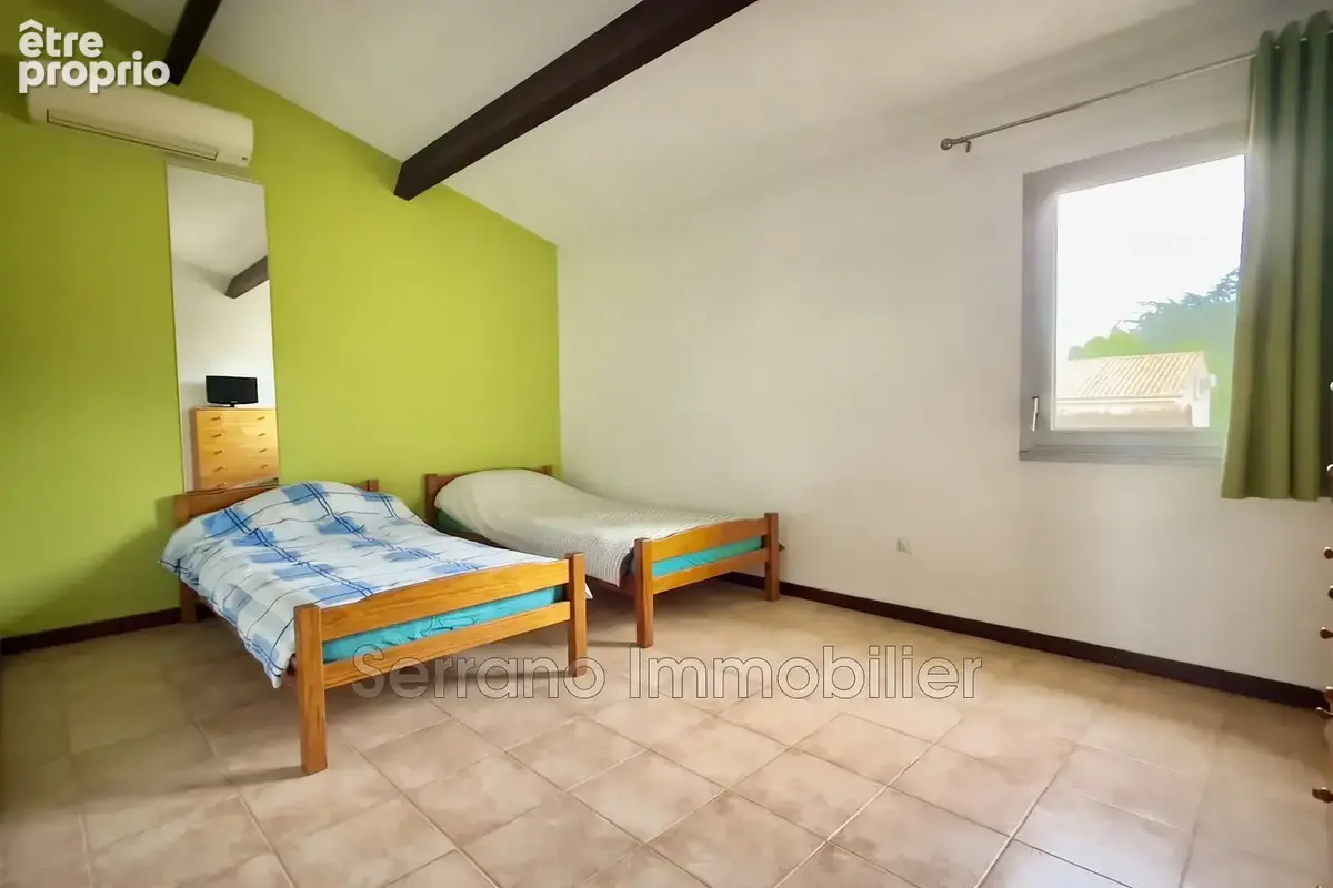 Maison 6 pièces 171 m² à vendre à Bagnols-Sur-Ceze (30200) - photo 6