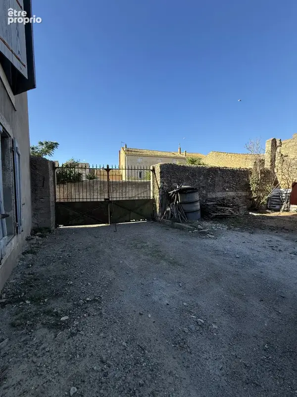 Maison de village avec extérieur, dépendances et grande remise - photo 21
