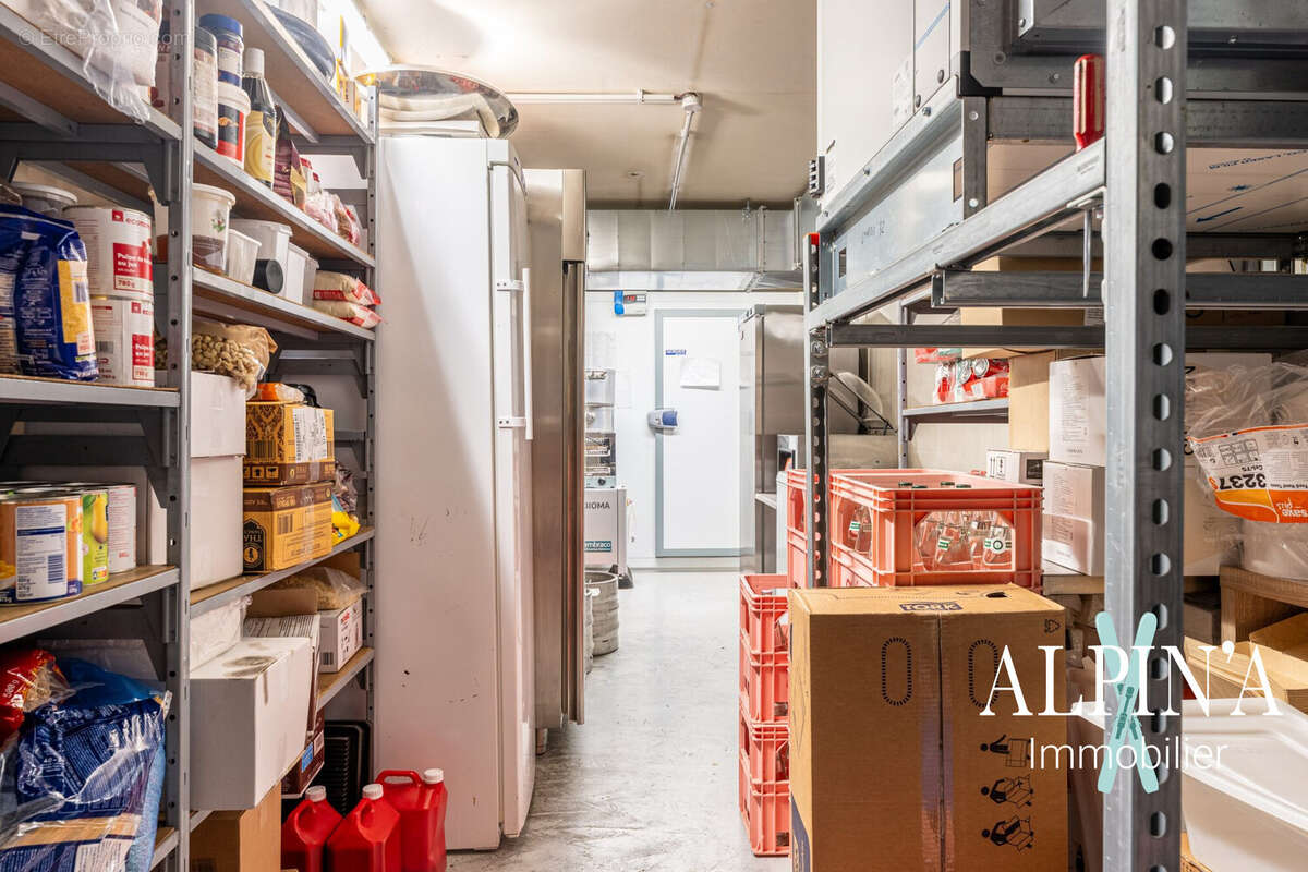 Commerce à BRIDES-LES-BAINS